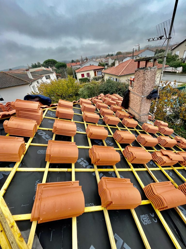 pose tuiles Atlas Toiture Occitanie