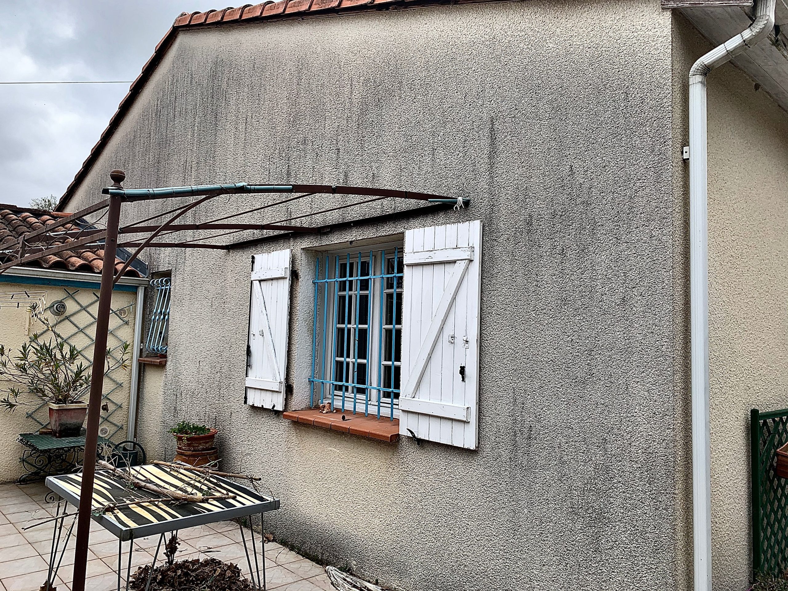 façade sale nettoyage Atlas Toiture Occitanie